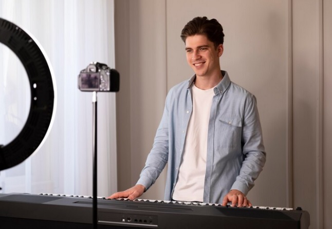 Musician YouTuber